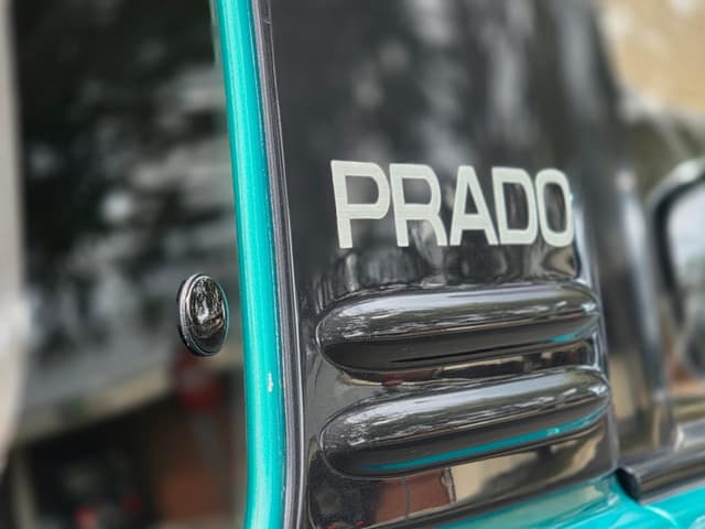1996 Toyota Land Cruiser Prado JDM car for sale — photo 18 of 25