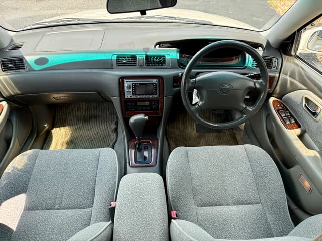 1997 Toyota Mark II JDM car for sale — photo 15 of 24