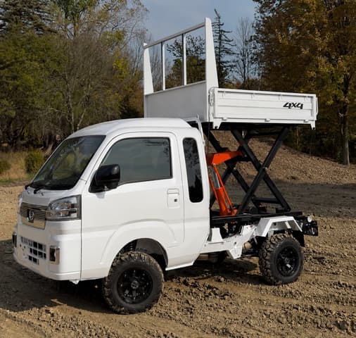 Daihatsu Hijet JDM car for sale — photo 2 of 2