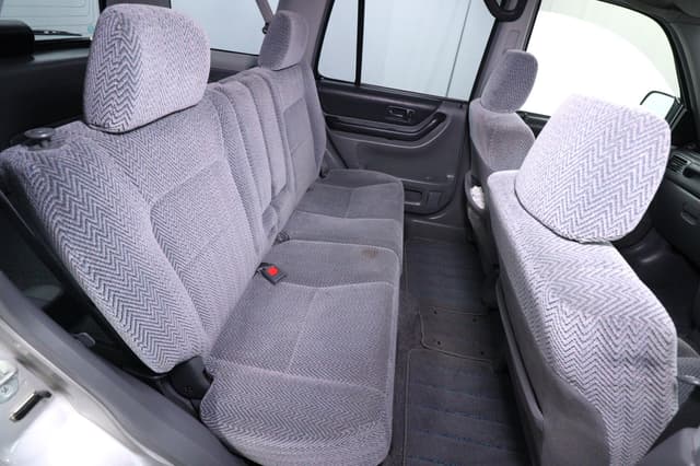 1997 Honda CR-V JDM car for sale — photo 19 of 25