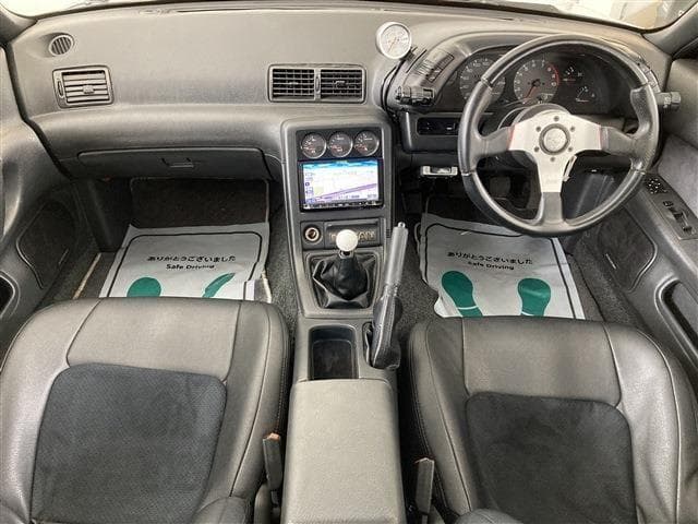 1993 Nissan Skyline JDM car for sale — photo 19 of 25