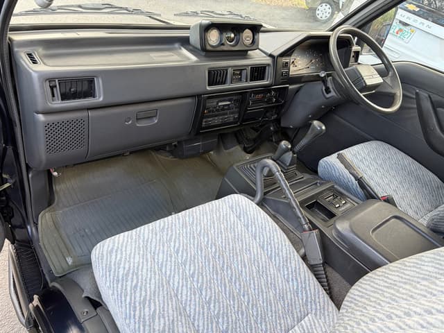 1996 Mitsubishi Delica JDM car for sale — photo 12 of 24