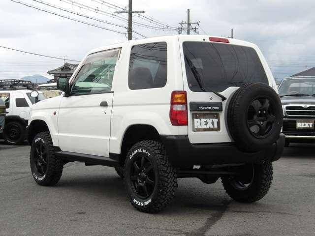 2001 Mitsubishi Pajero Mini JDM car for sale — photo 9 of 20
