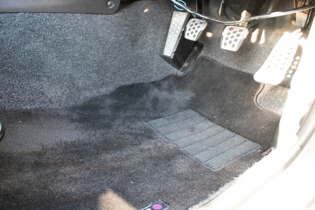 1994 Nissan Skyline JDM car for sale — photo 21 of 25
