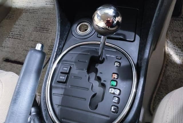2002 Toyota Altezza JDM car for sale — photo 19 of 24
