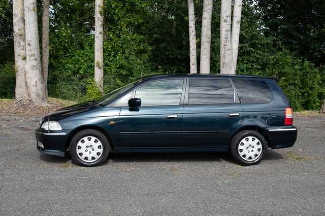 2000 Honda Odyssey JDM car for sale — photo 5 of 15