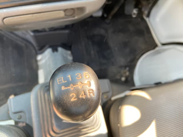 1998 Suzuki Carry JDM car for sale — photo 24 of 25