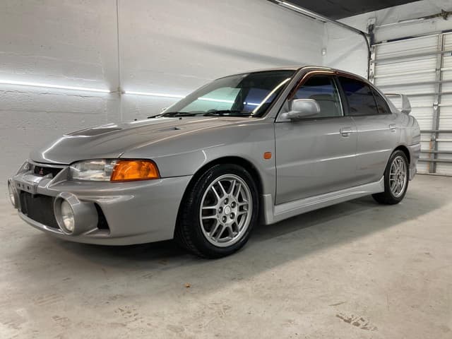 1996 Mitsubishi Lancer Evolution JDM car for sale — photo 20 of 24