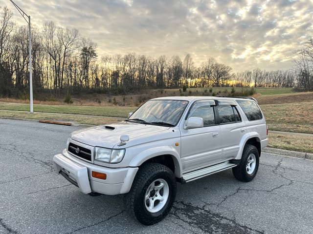1996 Toyota Hilux Surf JDM car for sale — photo 10 of 20