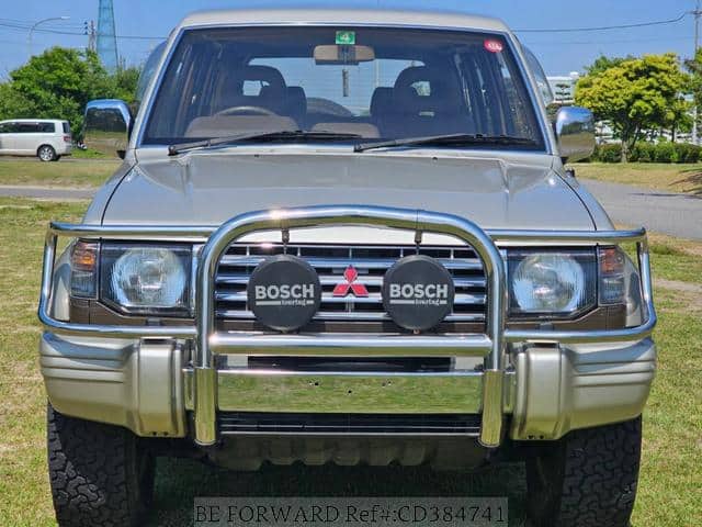 1992 Mitsubishi Pajero JDM car for sale — photo 17 of 19