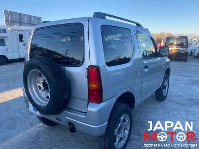 1999 Suzuki Jimny JDM car for sale — photo 4 of 10