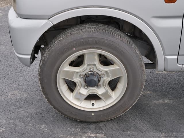2001 Suzuki Jimny JDM car for sale — photo 19 of 25