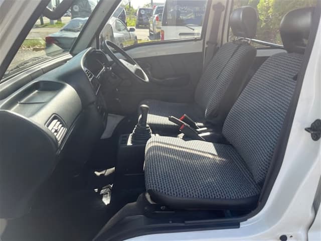 1995 Mazda Scrum JDM car for sale — photo 13 of 18