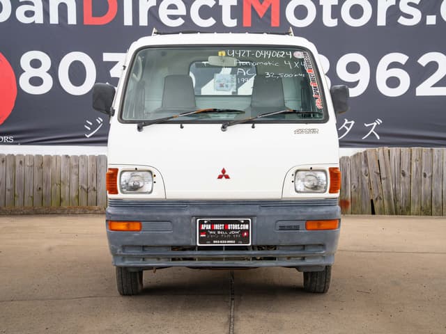 1997 Mitsubishi Minicab JDM car for sale — photo 4 of 13