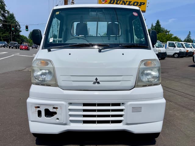 2000 Mitsubishi Minicab JDM car for sale — photo 2 of 25