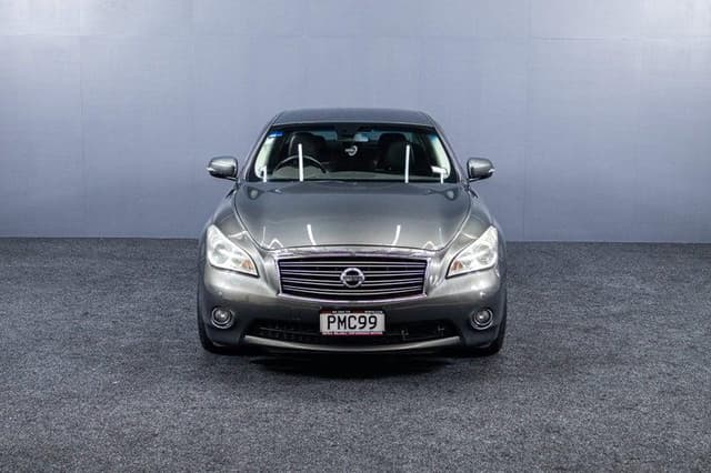 2012 Nissan Fuga JDM car for sale — photo 13 of 20