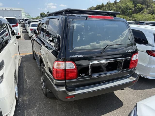 1999 Toyota Land Cruiser JDM car for sale — photo 4 of 12