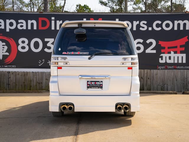 1998 Nissan Elgrand JDM car for sale — photo 8 of 25