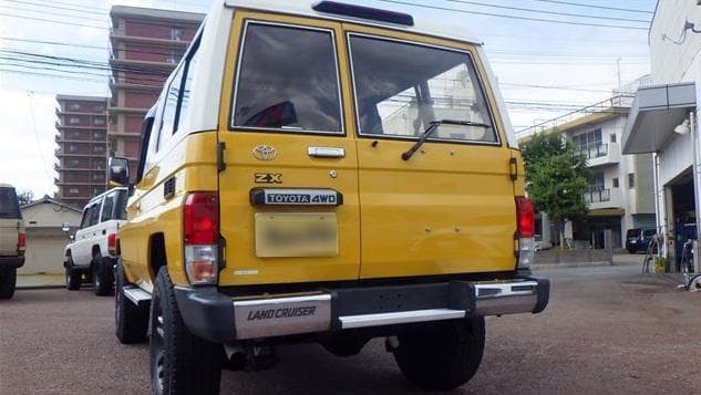 1996 Toyota Land Cruiser JDM car for sale — photo 2 of 25
