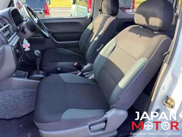 2000 Suzuki Jimny JDM car for sale — photo 8 of 10
