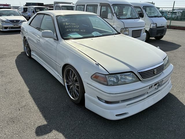 1999 Toyota Mark II JDM car for sale — photo 3 of 8