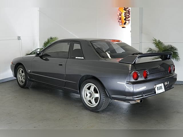 1993 Nissan Skyline JDM car for sale — photo 14 of 25