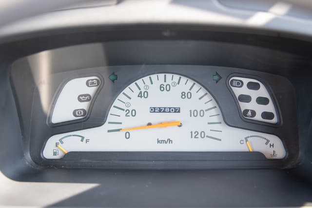 1998 Mitsubishi Minicab JDM car for sale — photo 14 of 14