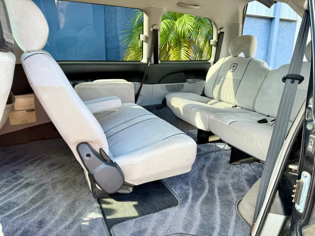 2000 Mitsubishi Delica JDM car for sale — photo 18 of 19