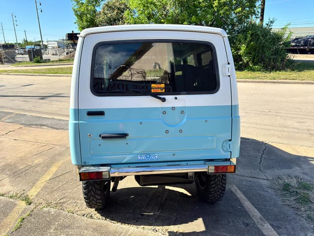 1996 Suzuki Jimny JDM car for sale — photo 6 of 15