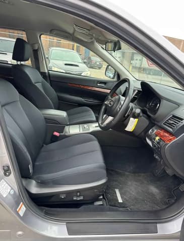 2010 Subaru Legacy JDM car for sale — photo 7 of 11