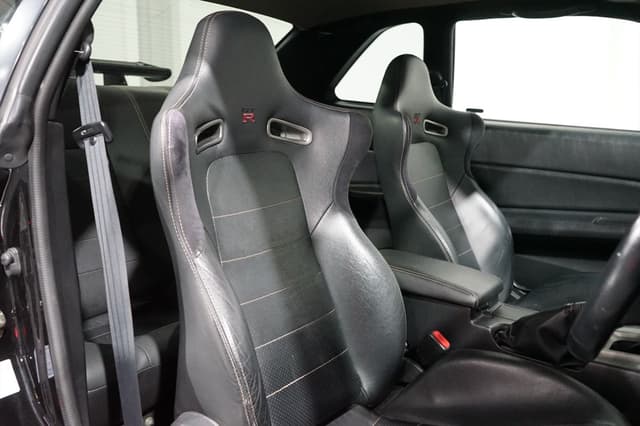 2001 Nissan Skyline JDM car for sale — photo 12 of 25