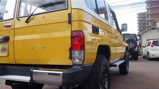 1996 Toyota Land Cruiser JDM car for sale — photo 3 of 25