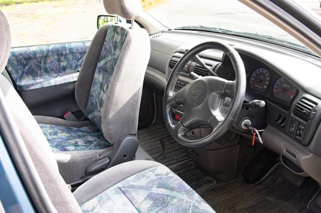 1999 Nissan Rnessa JDM car for sale — photo 9 of 15