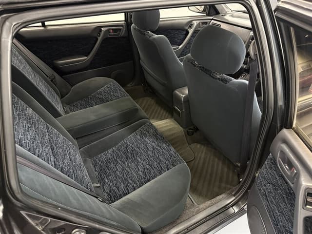 1994 Toyota Caldina JDM car for sale — photo 22 of 25