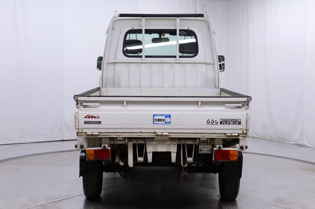 1998 Daihatsu Hijet JDM car for sale — photo 6 of 25
