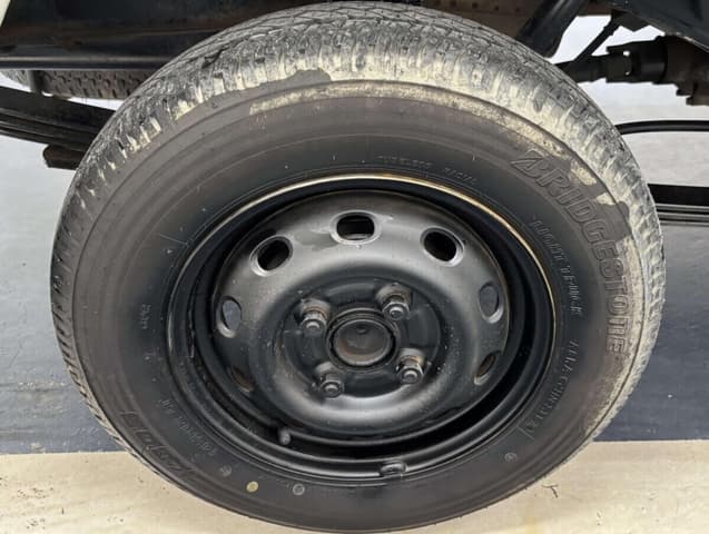 2001 Daihatsu Hijet JDM car for sale — photo 18 of 25