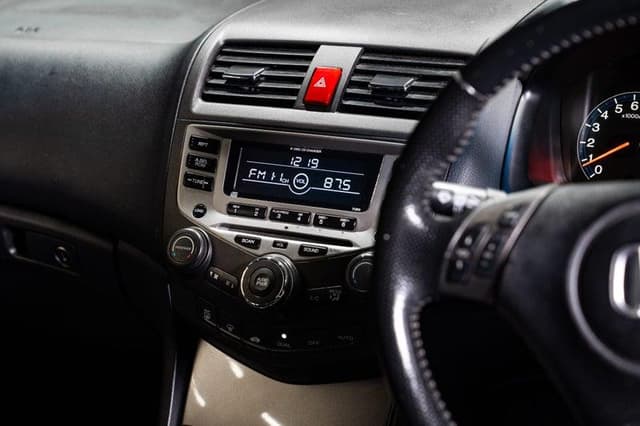 2006 Honda Accord JDM car for sale — photo 13 of 15