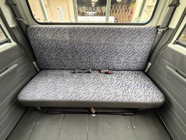2000 Isuzu Elf JDM car for sale — photo 17 of 20