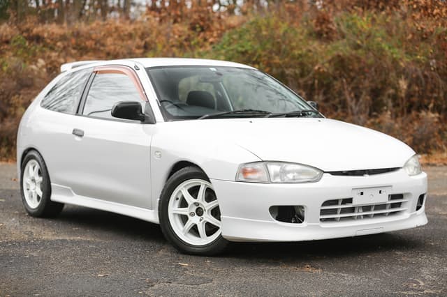 1996 Mitsubishi Mirage JDM car for sale — photo 10 of 25