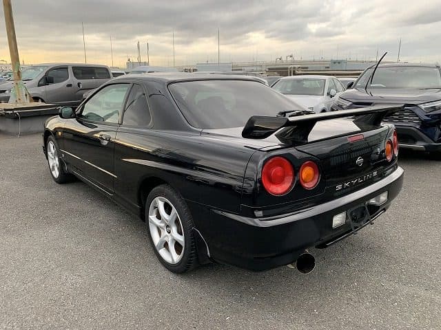 1998 Nissan Skyline JDM car for sale — photo 3 of 12