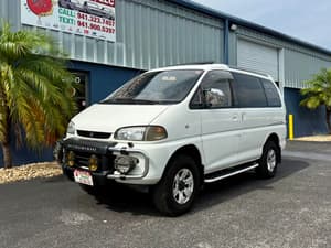 1995 Mitsubishi Delica JDM car for sale