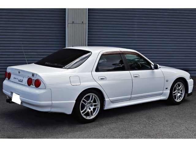 1998 Nissan Skyline JDM car for sale — photo 11 of 14
