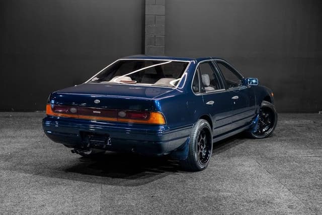 1990 Nissan Cefiro JDM car for sale — photo 11 of 17
