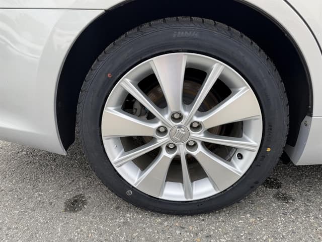2008 Toyota Crown JDM car for sale — photo 15 of 16