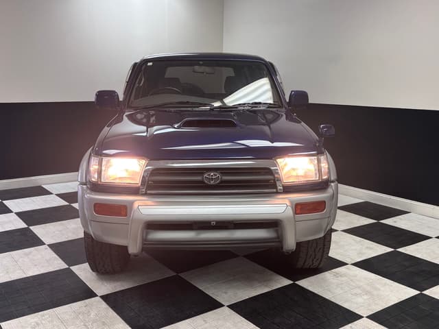 1996 Toyota Hilux Surf JDM car for sale — photo 3 of 25
