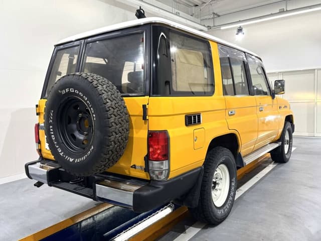 1991 Toyota Land Cruiser Prado JDM car for sale — photo 5 of 25