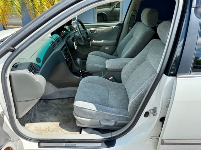1997 Toyota Mark II JDM car for sale — photo 18 of 24