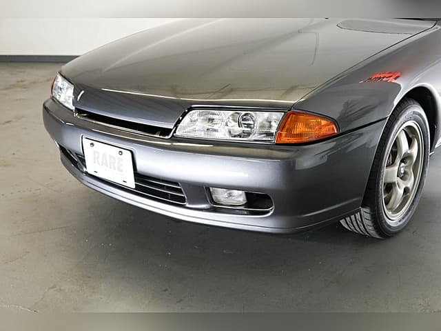1993 Nissan Skyline JDM car for sale — photo 8 of 25