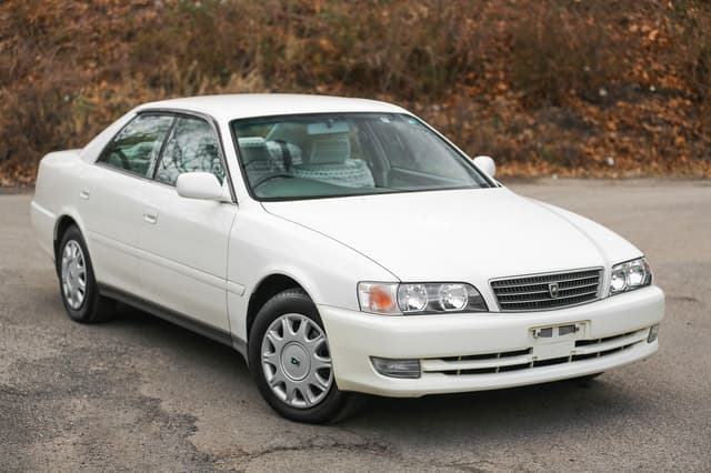 1997 Toyota Chaser JDM car for sale — photo 2 of 25