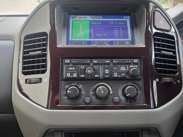 1999 Mitsubishi Pajero JDM car for sale — photo 8 of 25